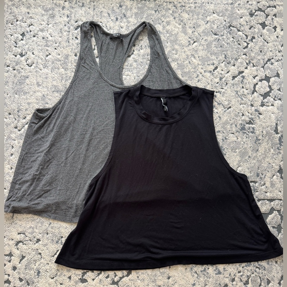 Carbon38 Black and Gray Tank Tops